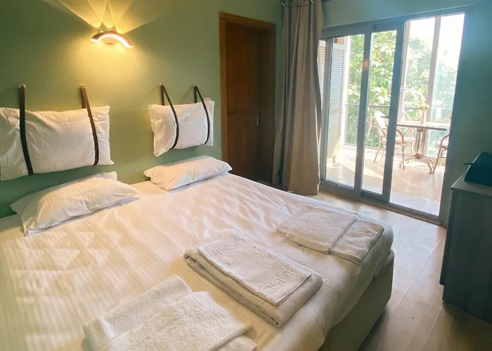 Limon Bed & Breakfast Çeşme